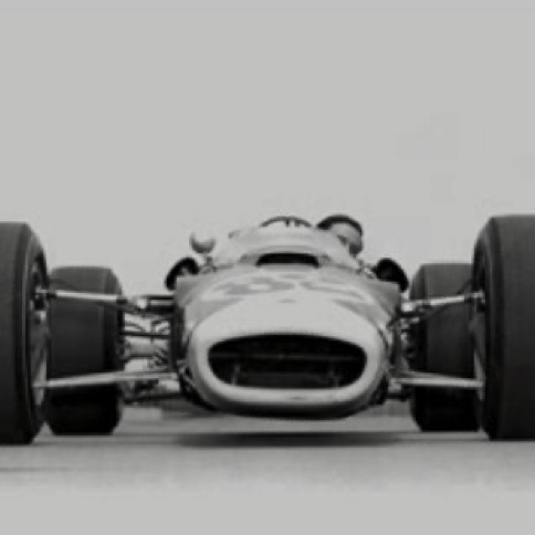 La Lotus 38 avec sa suspension asymétrique